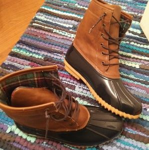 Sporto Duck Boots!!!